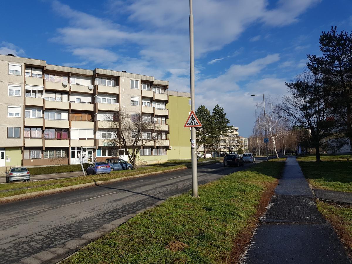 Hegyalja Apartman Zalaegerszeg Exterior photo