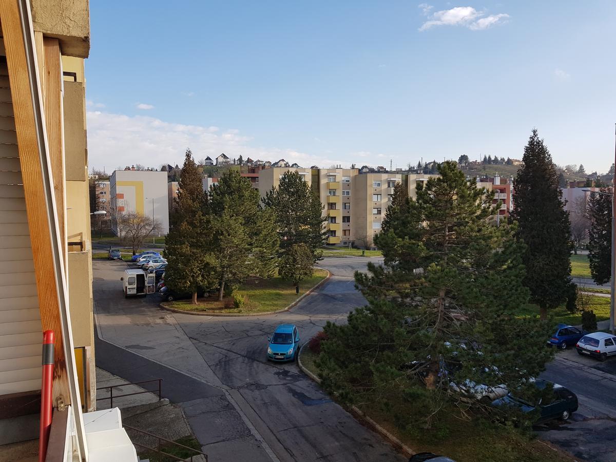 Hegyalja Apartman Zalaegerszeg Exterior photo